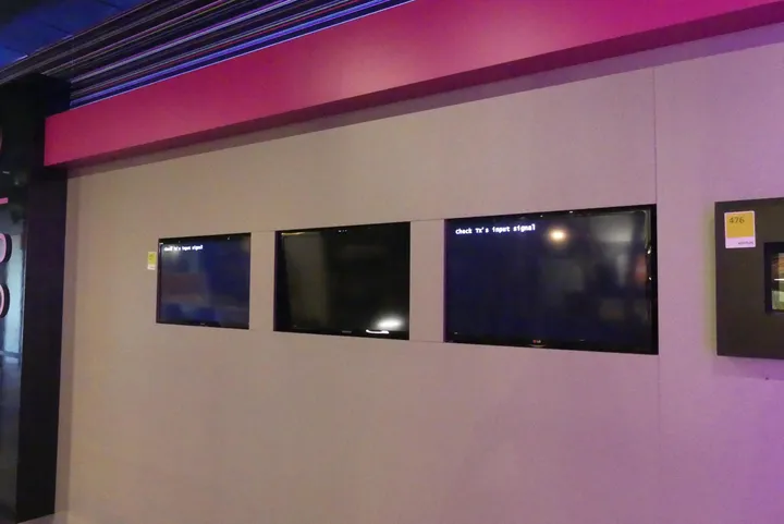 3x TV (LG & Samsung)